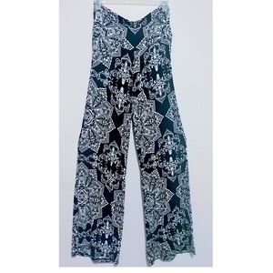 Popana Palazzo pants! Beautiful palazzo-style pants, of very good quality!